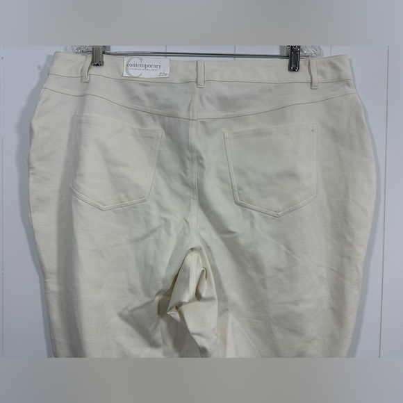 NWT Est 1946 Plus Sz 22W Off White Sportswear Pants sits below natural waist - Picture 4 of 9